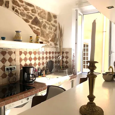 Appartamento De Charme Au Coeur De Saint-Tropez